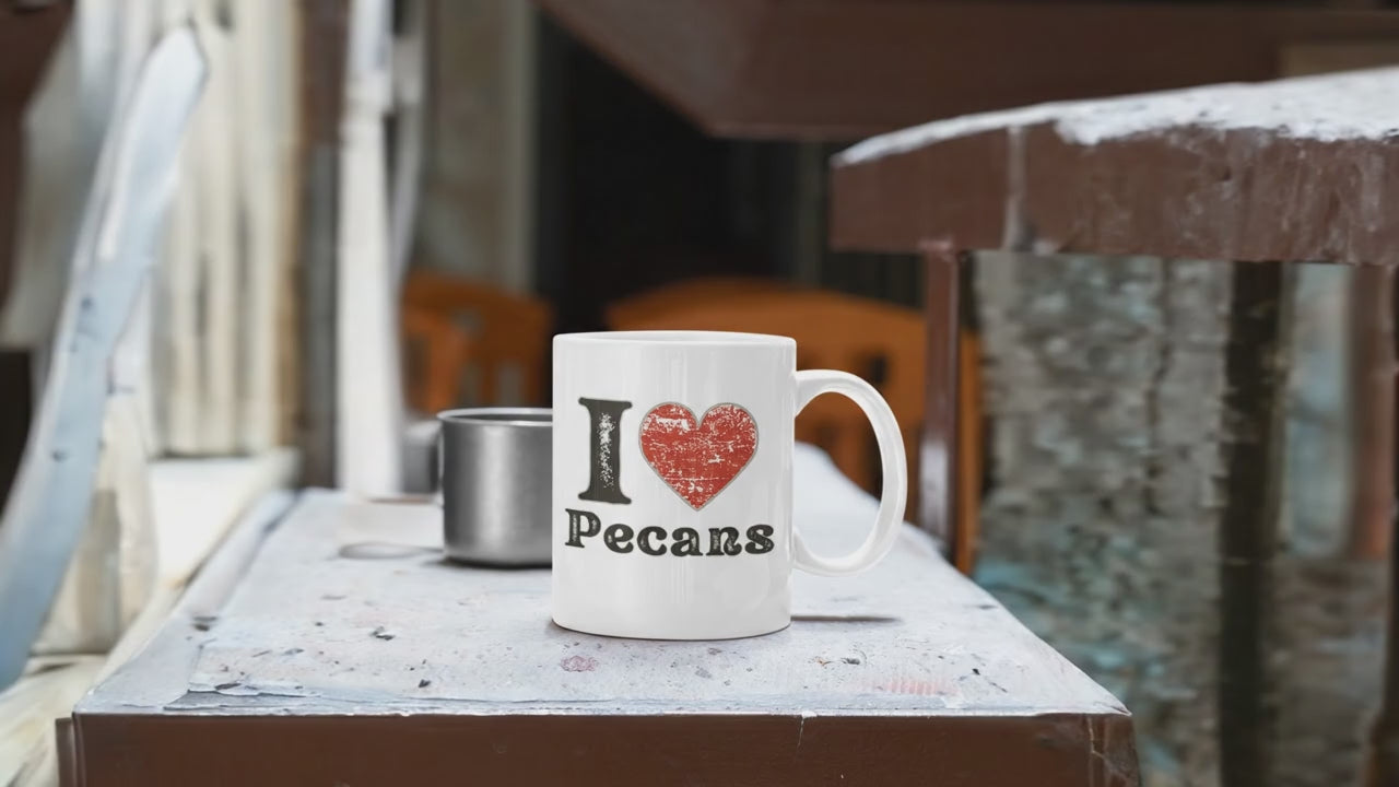 I Heart Pecans Coffee Mug –z White Glossy Ceramic Cup for Pecan Lovers, Southern Americana Style